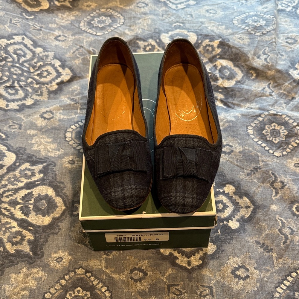 Stubbs & Wootton Black and Navy Plaid Bow Loafers